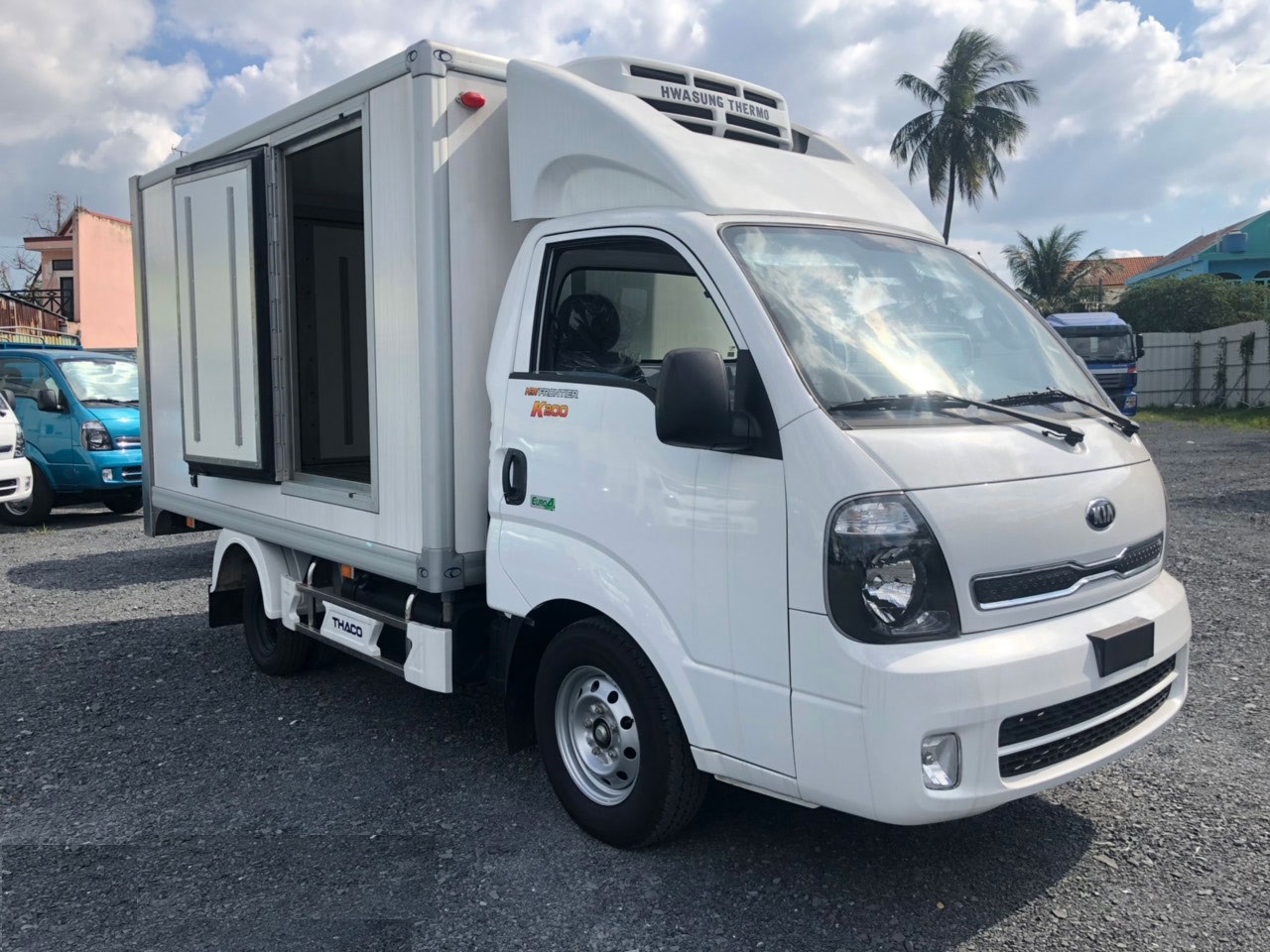 Xe tải đông lạnh 1.5 tấn